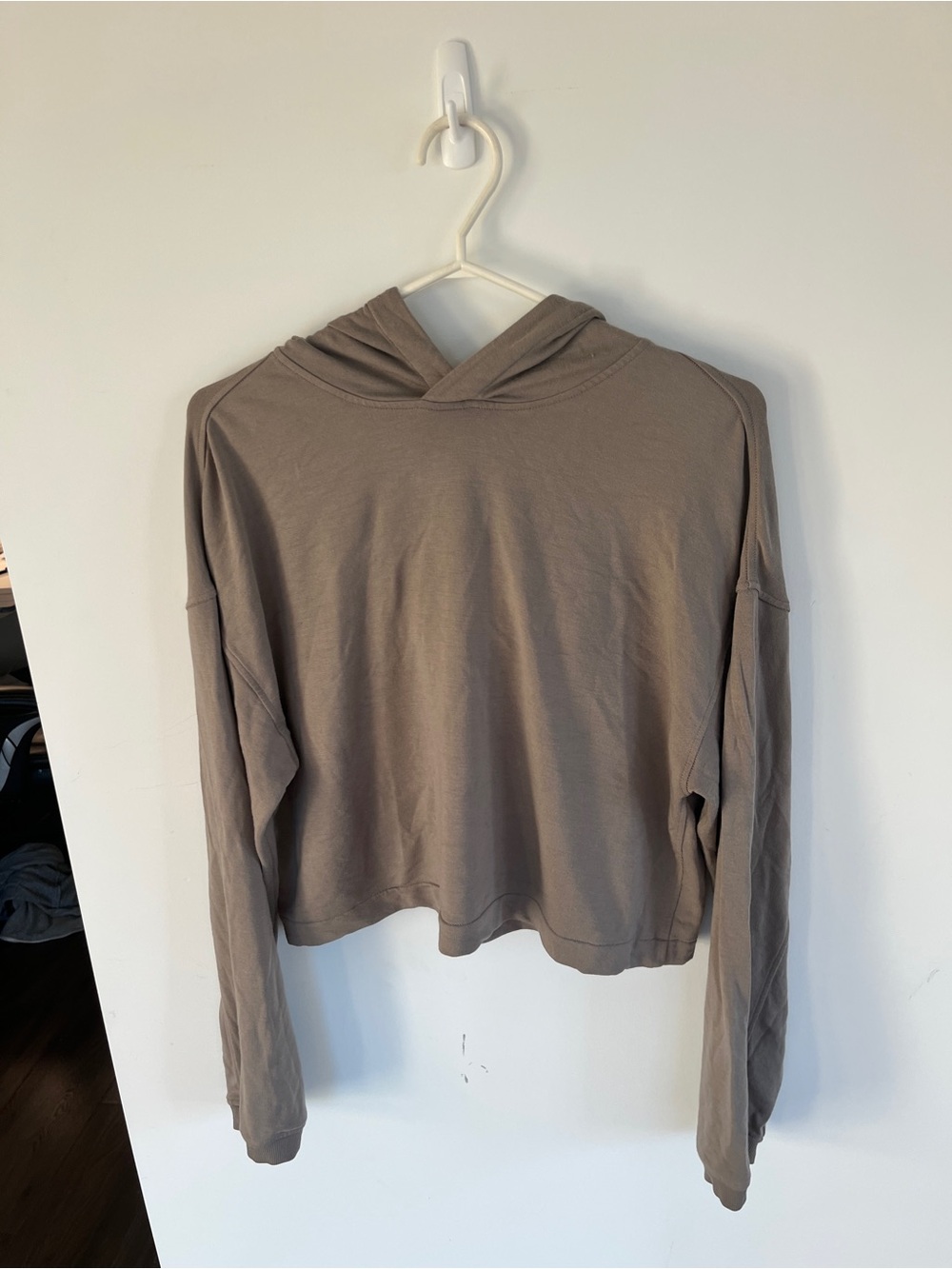 lululemon BeCalm Cropped Hoodie